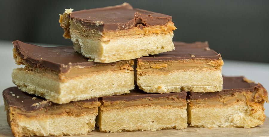 salted caramel slice